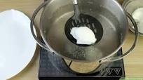How to Poach an Egg How to Poach an Egg