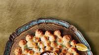 Cheesy choux wreath with hot smoked salmon and horseradish dip Cheesy choux wreath with hot smoked salmon and horseradish dip
