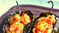 Chiles rellenos de camarón Chiles rellenos de camarón