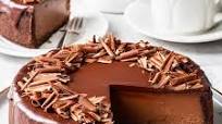 Triple Chocolate Cheesecake (Gluten-Free Option) Triple Chocolate Cheesecake (Gluten-Free Option)