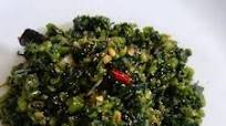 Kalmi Shak Bhaja/Stir Fried Water Spinach Kalmi Shak Bhaja/Stir Fried Water Spinach