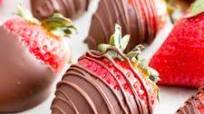 How to Make Chocolate Dipped Strawberries Recipe (Vegan, Paleo, 2 Ingredient, Gluten Free, Dairy-Free) How to Make Chocolate Dipped Strawberries Recipe (Vegan, Paleo, 2 Ingredient, Gluten Free, Dairy-Free)