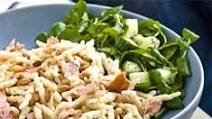 Hot-smoked salmon with creamy pasta & pine nuts Hot-smoked salmon with creamy pasta & pine nuts
