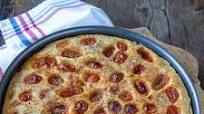 Focaccia veloce con pomodorini Focaccia veloce con pomodorini