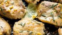 Easy Lemon Garlic Chicken Thighs {Paleo & Whole30} Easy Lemon Garlic Chicken Thighs {Paleo & Whole30}