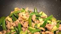 Avocado Chicken Stir-Fry Avocado Chicken Stir-Fry