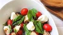 Grilled Chicken Caprese Salad Grilled Chicken Caprese Salad