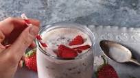 Strawberry Chocolate Chip Shake Strawberry Chocolate Chip Shake