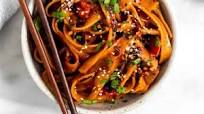 Spicy Chili Garlic Noodles Spicy Chili Garlic Noodles