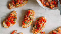 Bruschetta med tomat Bruschetta med tomat