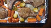 One Pan Pork Chops and Vegetables One Pan Pork Chops and Vegetables