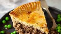 Minced Beef and Onion Pie with Shortcrust Pastry Minced Beef and Onion Pie with Shortcrust Pastry