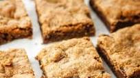 Paleo & Vegan Almond Butter Blondies Paleo & Vegan Almond Butter Blondies