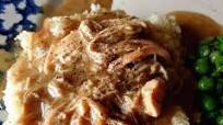 Crock Pot Chicken and Gravy Crock Pot Chicken and Gravy