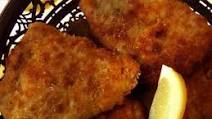 Parmesan-Crusted Pork Loin Cutlets Parmesan-Crusted Pork Loin Cutlets