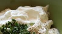 Tzatziki (Low Fat Yogurt & Cucumber Dip) Tzatziki (Low Fat Yogurt & Cucumber Dip)