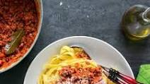 Traditional Bolognese Sauce ( Ragu' alla Bolognese) Traditional Bolognese Sauce ( Ragu' alla Bolognese)