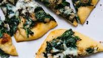 Saag Paneer Pizza Saag Paneer Pizza