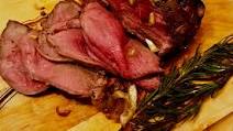 Venison Roast with Caramelized Onions and Rosemary Venison Roast with Caramelized Onions and Rosemary