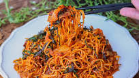 The BEST Kimchi Fried Noodles The BEST Kimchi Fried Noodles