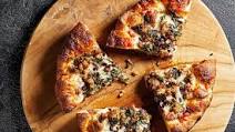 Italian Sausage and Kalamata Olive Cast Iron Skillet Pizza Italian Sausage and Kalamata Olive Cast Iron Skillet Pizza