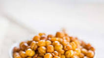 Crunchy Garlic Roasted Chickpeas Crunchy Garlic Roasted Chickpeas
