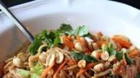 Thai Noodles with Chicken in a Spicy Peanut Sauce Thai Noodles with Chicken in a Spicy Peanut Sauce