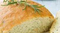 Rosemary Bread {Macaroni Grill Copycat Recipe} Rosemary Bread {Macaroni Grill Copycat Recipe}