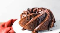 Pumpkin Bundt Cake With Chocolate Glaze Pumpkin Bundt Cake With Chocolate Glaze