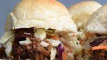 Slow Cooker Pulled Pork & Slaw Rolls Slow Cooker Pulled Pork & Slaw Rolls