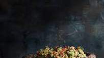 Red Jalapeño & Bagel Spiced Guacamole Red Jalapeño & Bagel Spiced Guacamole