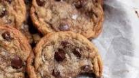 Soft and Chewy Banana Chocolate Chip Cookies Soft and Chewy Banana Chocolate Chip Cookies