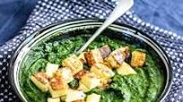 Spinach and paneer curry (palak paneer) Spinach and paneer curry (palak paneer)