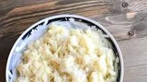 Authentic Vietnamese Mung Bean Sticky Rice (Xoi Vo) Authentic Vietnamese Mung Bean Sticky Rice (Xoi Vo)