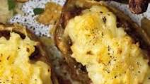Minced beef and Cheddar baked potato Minced beef and Cheddar baked potato