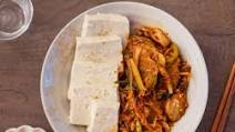 Dubu Kimchi (Kimchi pork stir-fried with tofu) Dubu Kimchi (Kimchi pork stir-fried with tofu)