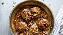 Salisbury Steak with Mushroom Gravy Salisbury Steak with Mushroom Gravy