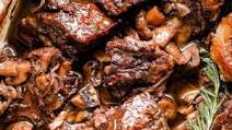 Slow Cooker Red Wine Braised Short Ribs Slow Cooker Red Wine Braised Short Ribs
