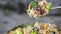 Broccoli Cheddar Pasta Salad with Cranberries Broccoli Cheddar Pasta Salad with Cranberries