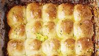 Tear ‘n’ share garlic bread Tear ‘n’ share garlic bread