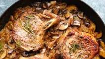 Pork Chops With Mushroom and Onion Sauce Pork Chops With Mushroom and Onion Sauce