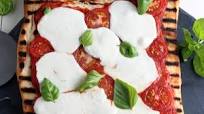 Grilled Margherita Pizza Grilled Margherita Pizza