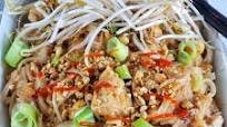 Spicy Chicken Pad Thai Spicy Chicken Pad Thai
