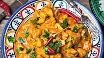 Low-Carb Instant Pot Coconut Chicken Curry Low-Carb Instant Pot Coconut Chicken Curry