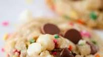 Chocolate Chip Cookies with Sprinkles Chocolate Chip Cookies with Sprinkles