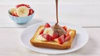 Pan tostado con plátano y fresas Pan tostado con plátano y fresas