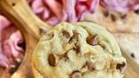 Copycat Crumbl Chocolate Chip Cookie Recipe Copycat Crumbl Chocolate Chip Cookie Recipe