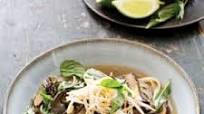 Slow-Cooker Vegetarian Pho Slow-Cooker Vegetarian Pho