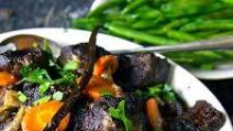 Beef Cheeks Slow Cooked With Port & Vanilla Beef Cheeks Slow Cooked With Port & Vanilla
