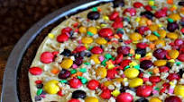 M&M Brownie Pizza M&M Brownie Pizza